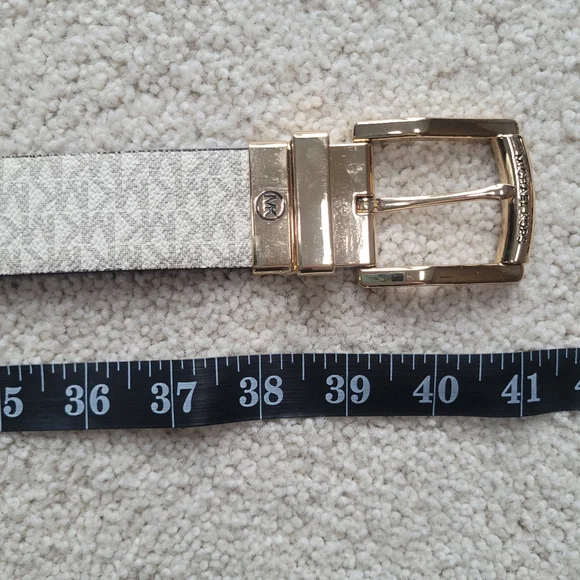 Michael Kors 2 in 1 Reversible White Tan and Brown Women's Belt S/M - Picture 4 of 8